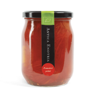 Bio-geschaelte-Tomaten-natürliche-art